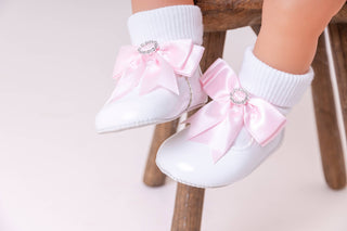 Baypods Baby Girls White/Pink Patent Diamante Bow Shoe